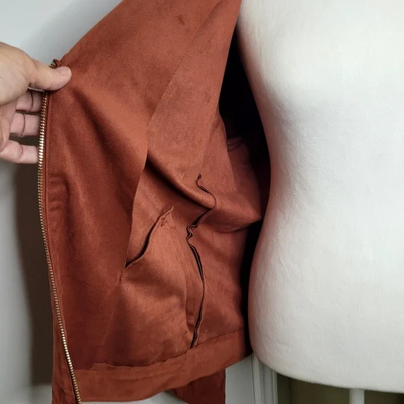 Chicos Rust Faux Leather Full Zip Elongated Jacket Size 12/14 - Picture 8 of 13